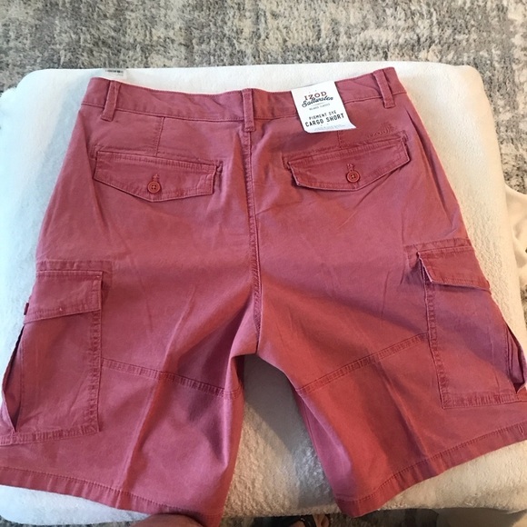 IZOD Saltwater pigment dye cargo men’s shorts size 34 color saltwater red - Picture 4 of 7